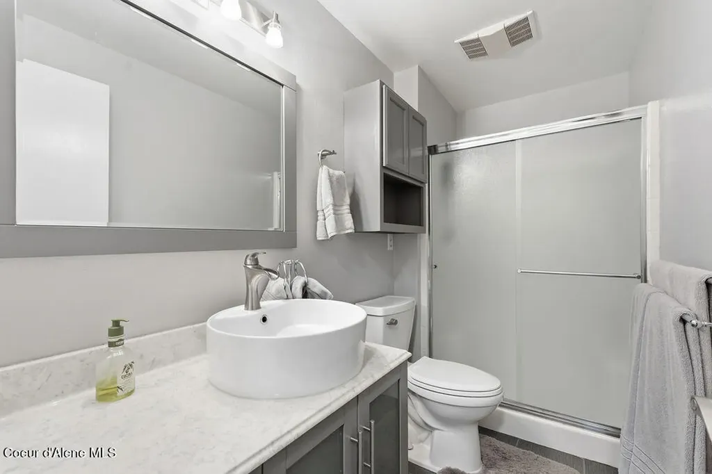 2413 N Stagecoach Drive Post Falls ID 83854