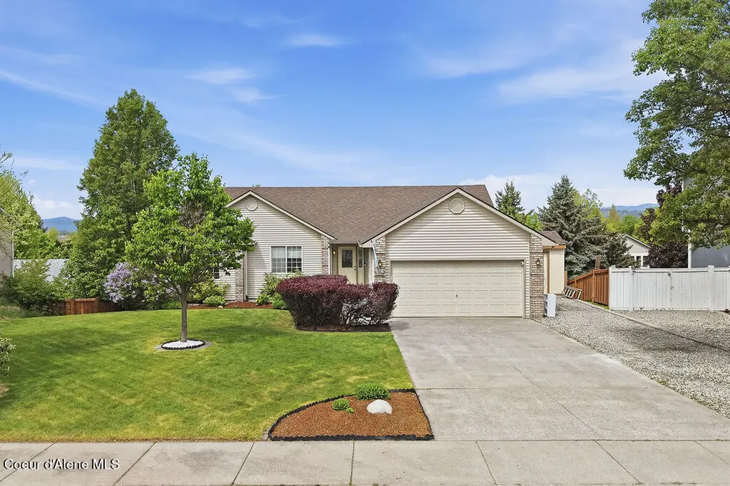 2413 N Stagecoach Drive Post Falls ID 83854