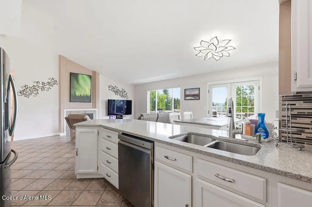 2413 N Stagecoach Drive Post Falls ID 83854