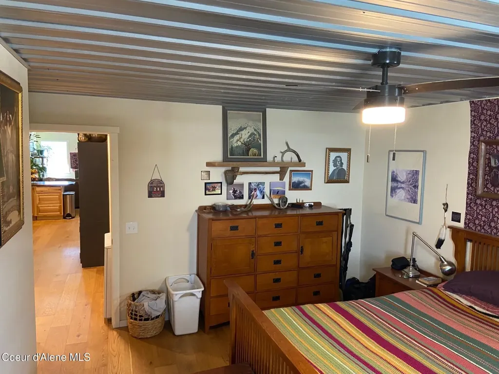 509977 U.s. 95 Bonners Ferry ID 83805