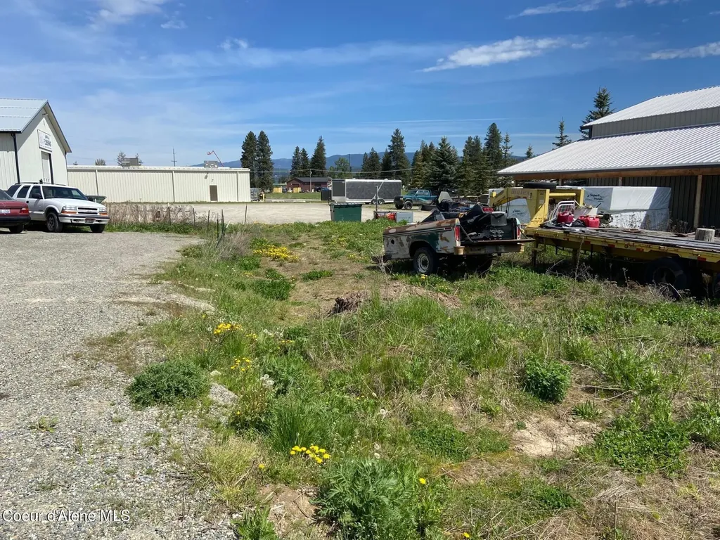 509977 U.s. 95 Bonners Ferry ID 83805