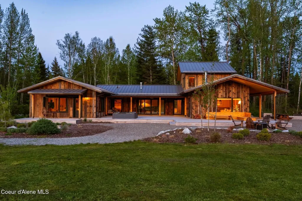 202 Siskin Lane Sandpoint ID 83864