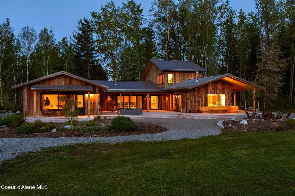 202 Siskin Lane Sandpoint ID 83864