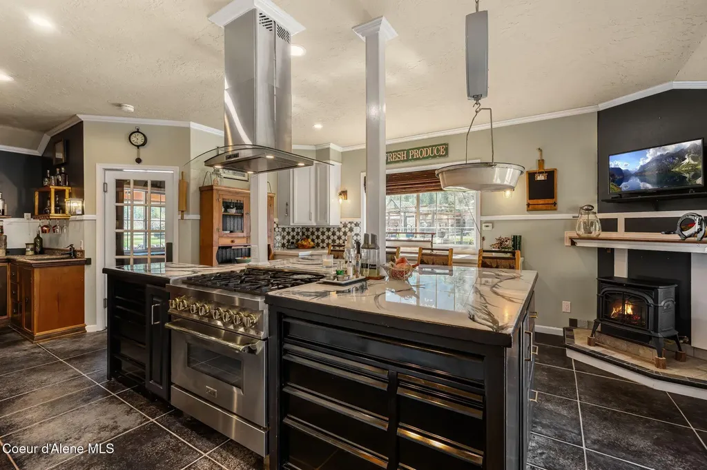 5634 Moyie River Road Bonners Ferry ID 83805