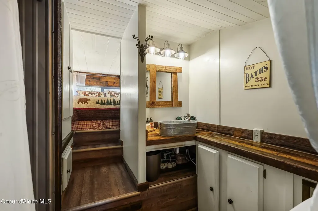 5634 Moyie River Road Bonners Ferry ID 83805