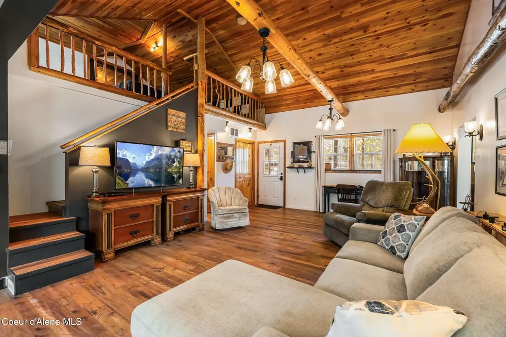 5634 Moyie River Road Bonners Ferry ID 83805