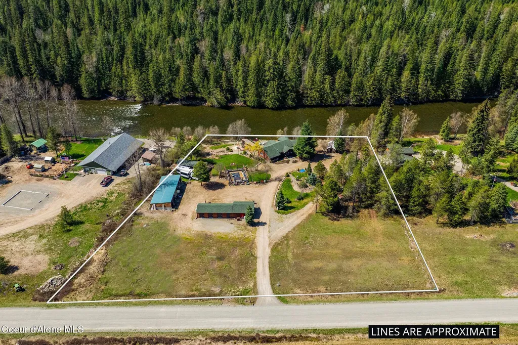 5634 Moyie River Road Bonners Ferry ID 83805