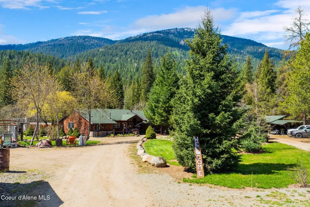 5634 Moyie River Road Bonners Ferry ID 83805
