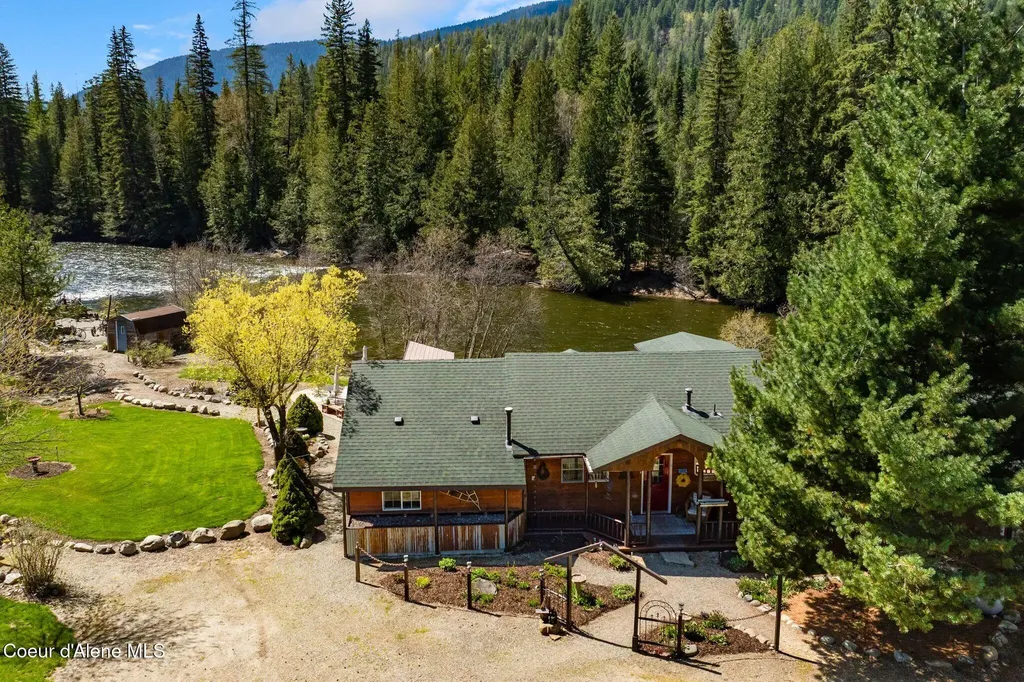 5634 Moyie River Road Bonners Ferry ID 83805