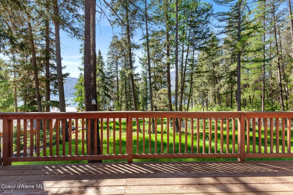 35095 N Terrace Drive Bayview ID 83803