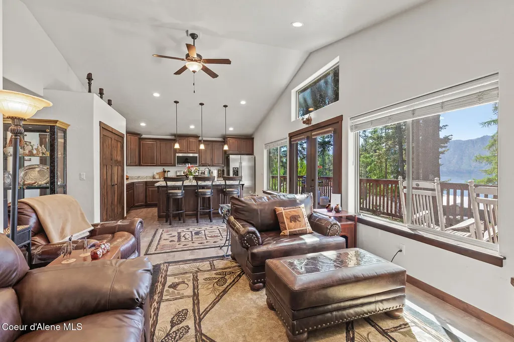 35095 N Terrace Drive Bayview ID 83803
