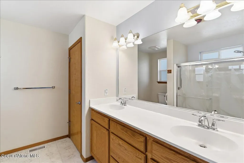12413 W Rio Vista Place Post Falls ID 83854