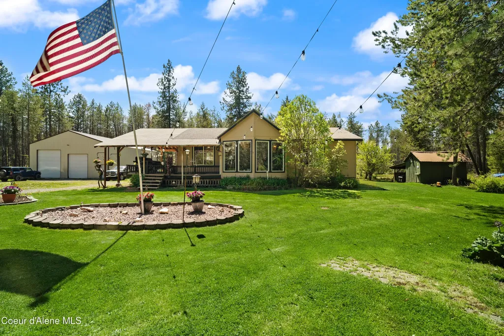 418 Eagle Drive Spirit Lake ID 83869
