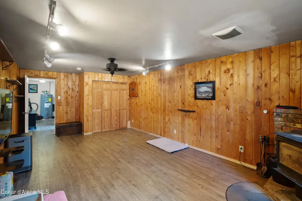 418 Eagle Drive Spirit Lake ID 83869