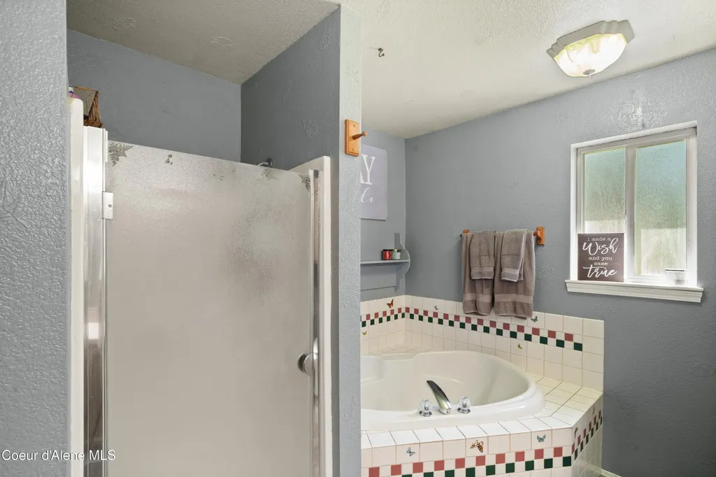 418 Eagle Drive Spirit Lake ID 83869