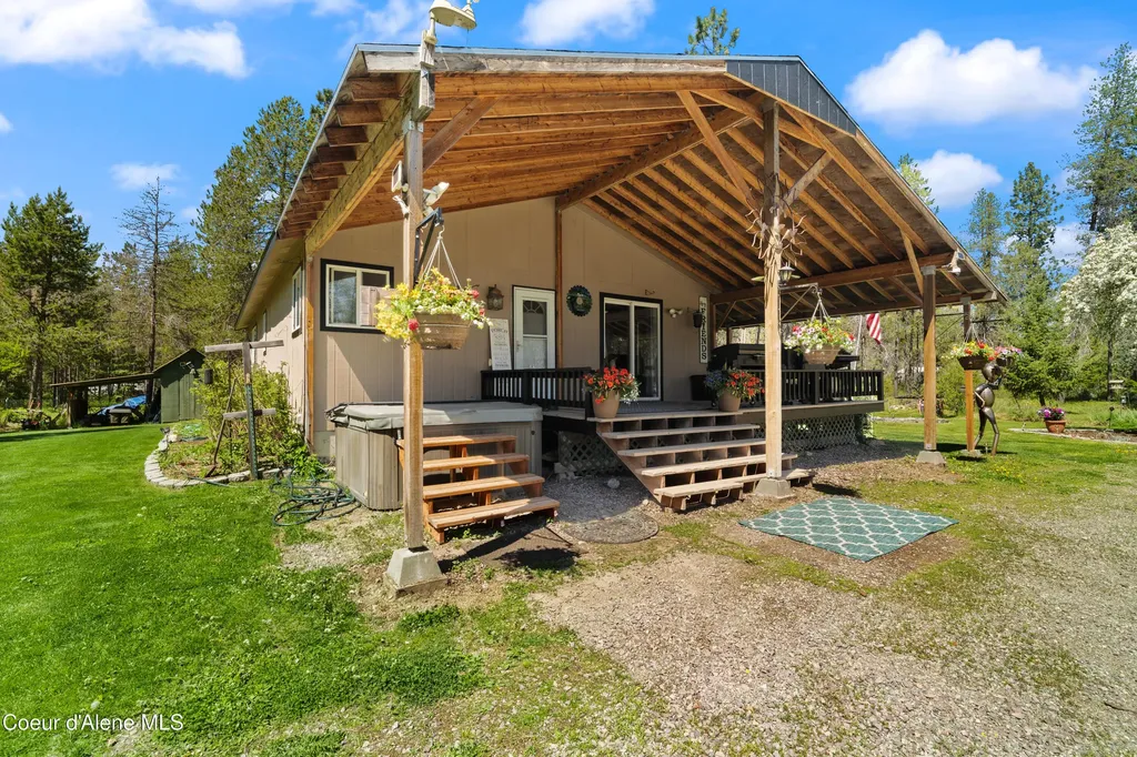 418 Eagle Drive Spirit Lake ID 83869