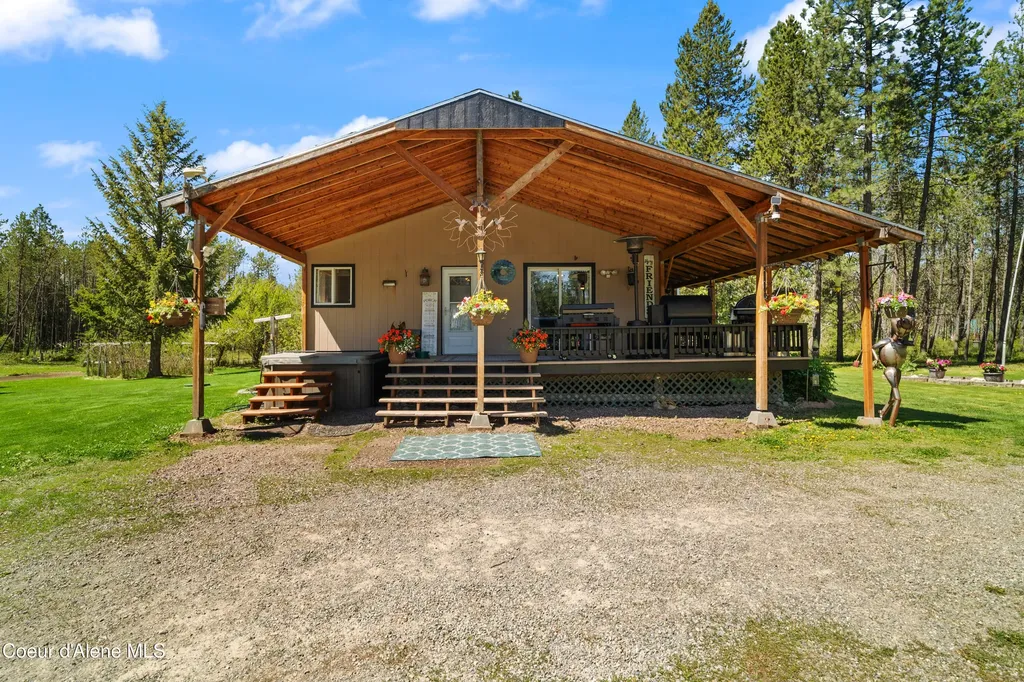 418 Eagle Drive Spirit Lake ID 83869