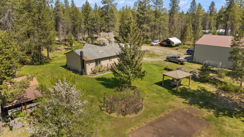 418 Eagle Drive Spirit Lake ID 83869
