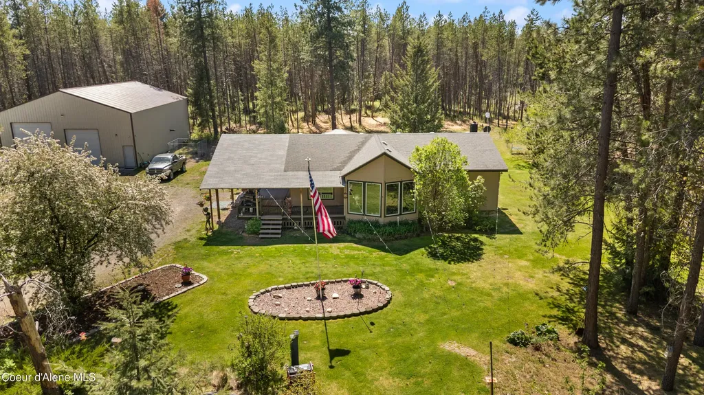 418 Eagle Drive Spirit Lake ID 83869