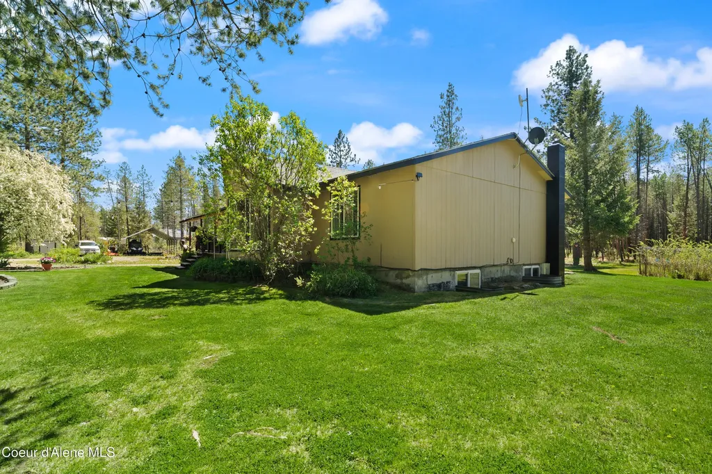 418 Eagle Drive Spirit Lake ID 83869
