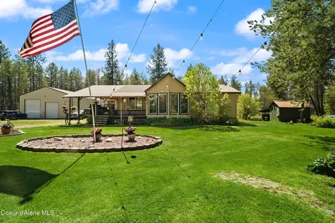 418 Eagle Drive Spirit Lake ID 83869