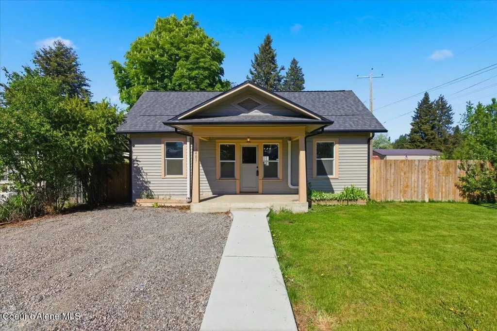 32487 N 2nd Avenue Spirit Lake ID 83869