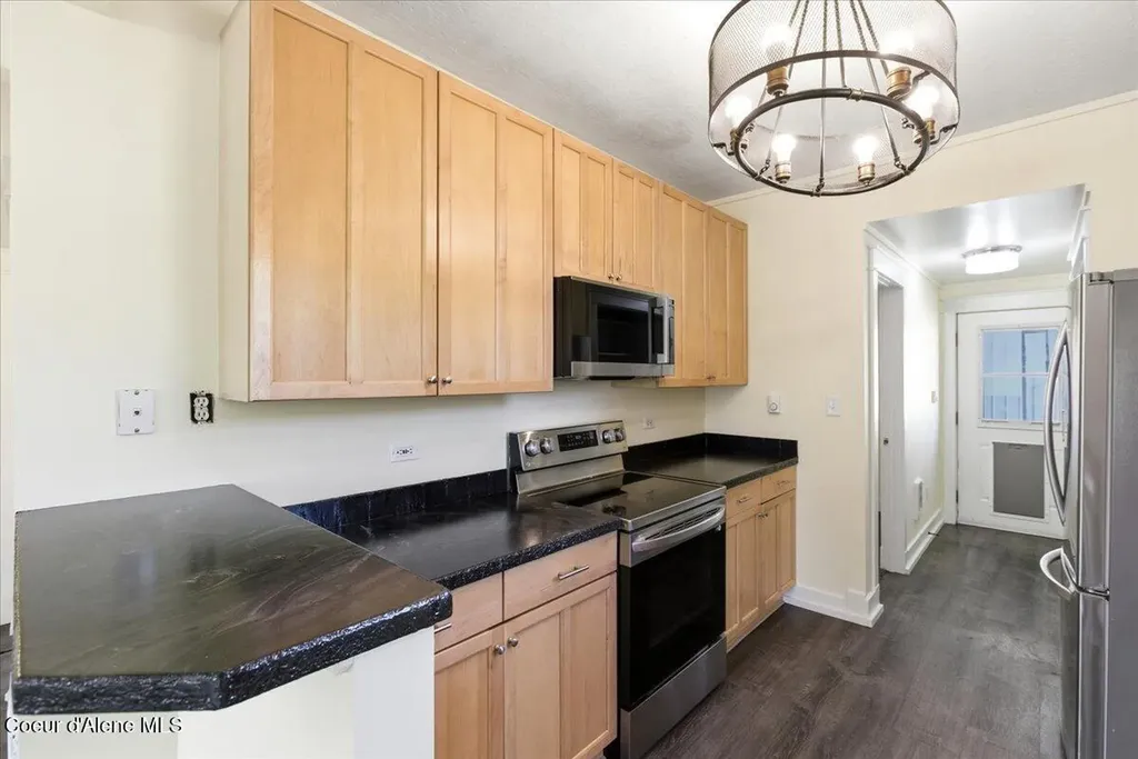 32487 N 2nd Avenue Spirit Lake ID 83869
