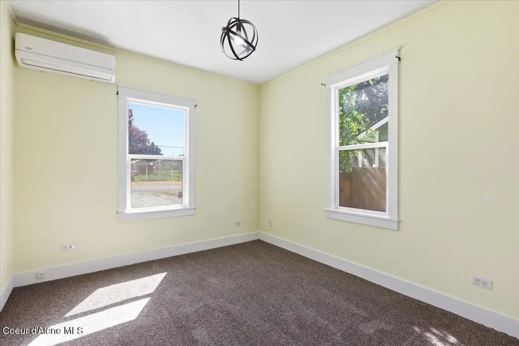 32487 N 2nd Avenue Spirit Lake ID 83869