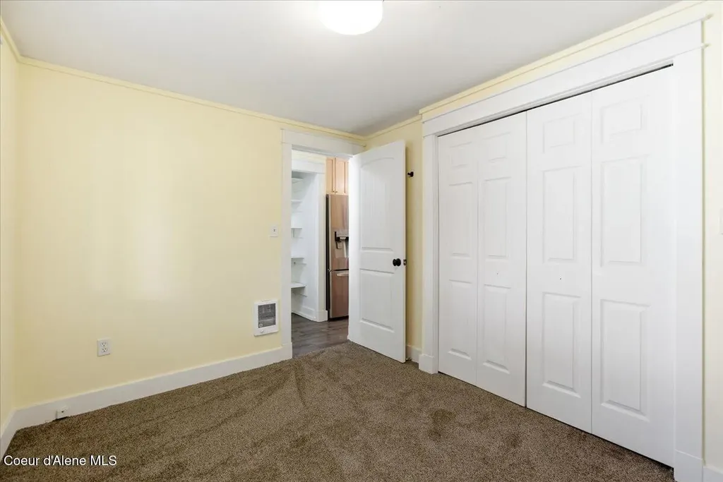 32487 N 2nd Avenue Spirit Lake ID 83869