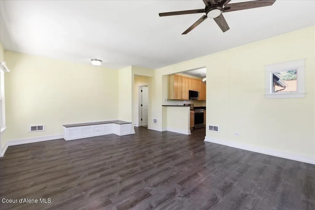 32487 N 2nd Avenue Spirit Lake ID 83869