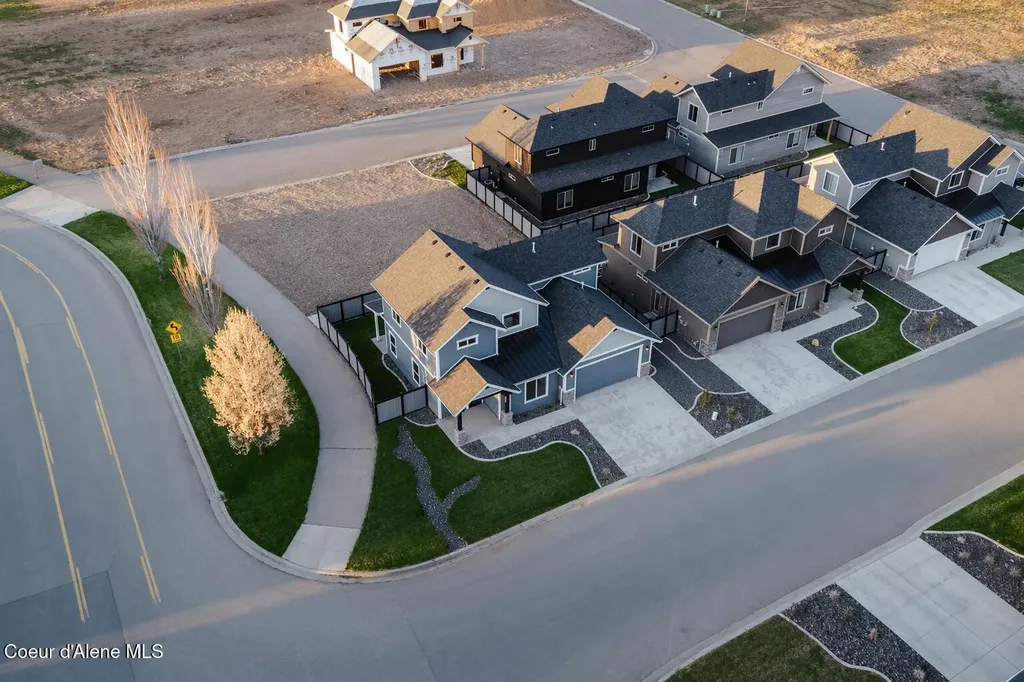 673 W Monashee Lane Hayden ID 83835