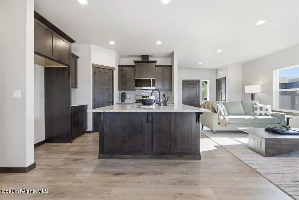 673 W Monashee Lane Hayden ID 83835