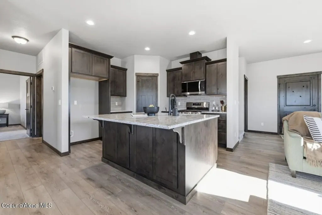 673 W Monashee Lane Hayden ID 83835
