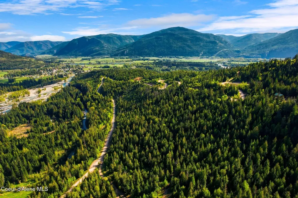 Nka Majestic Mountain Road Clark Fork ID 83811