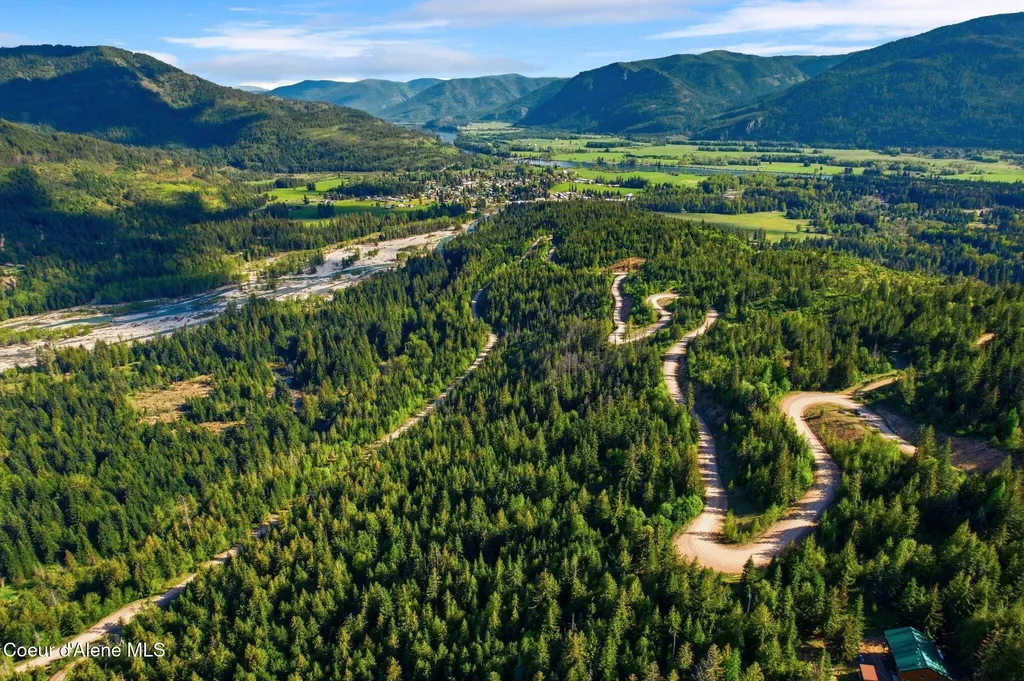 Nka Majestic Mountain Road Clark Fork ID 83811