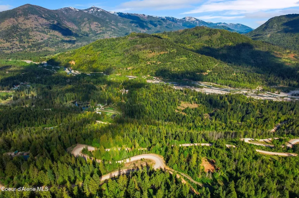Nka Majestic Mountain Road Clark Fork ID 83811