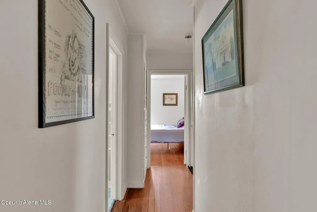 104 School Road Hope ID 83836