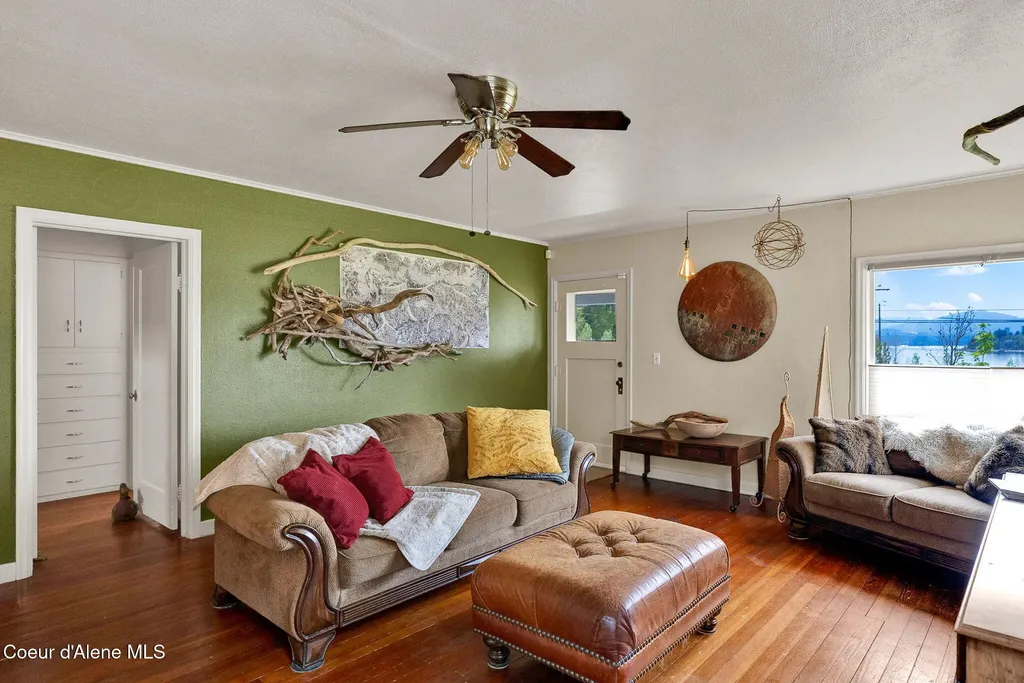 104 School Road Hope ID 83836