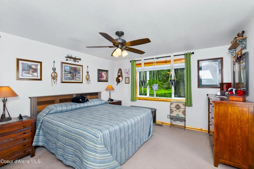 235 Vedelwood Drive Sandpoint ID 83864
