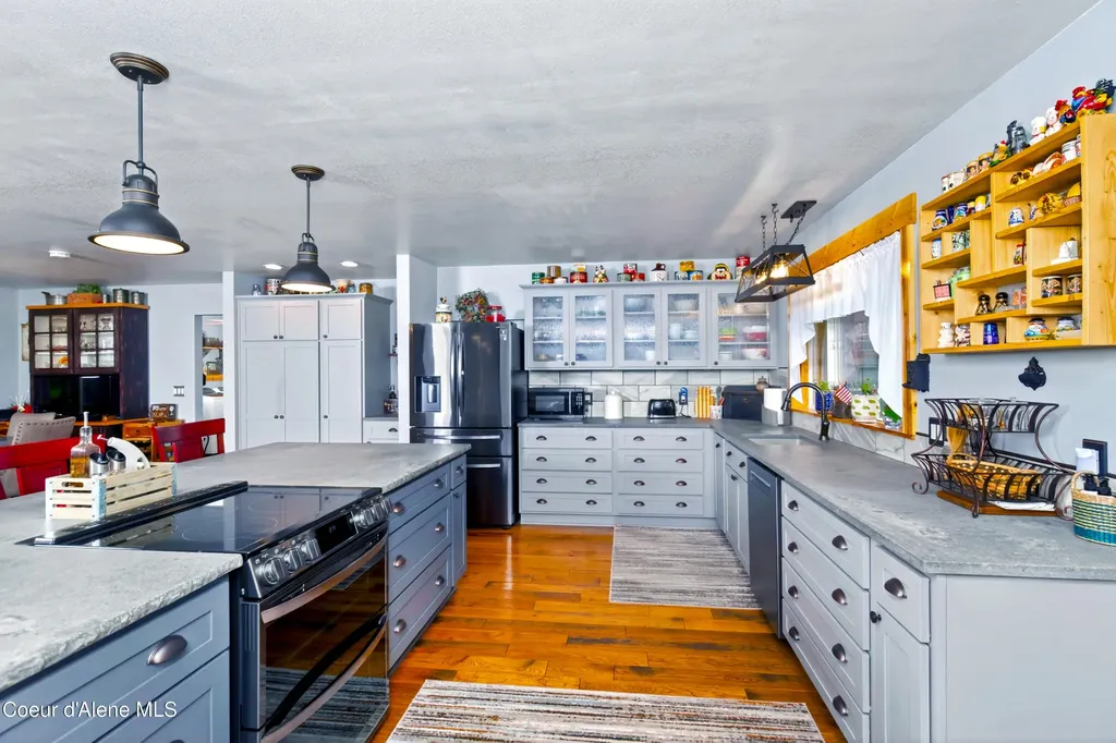 235 Vedelwood Drive Sandpoint ID 83864