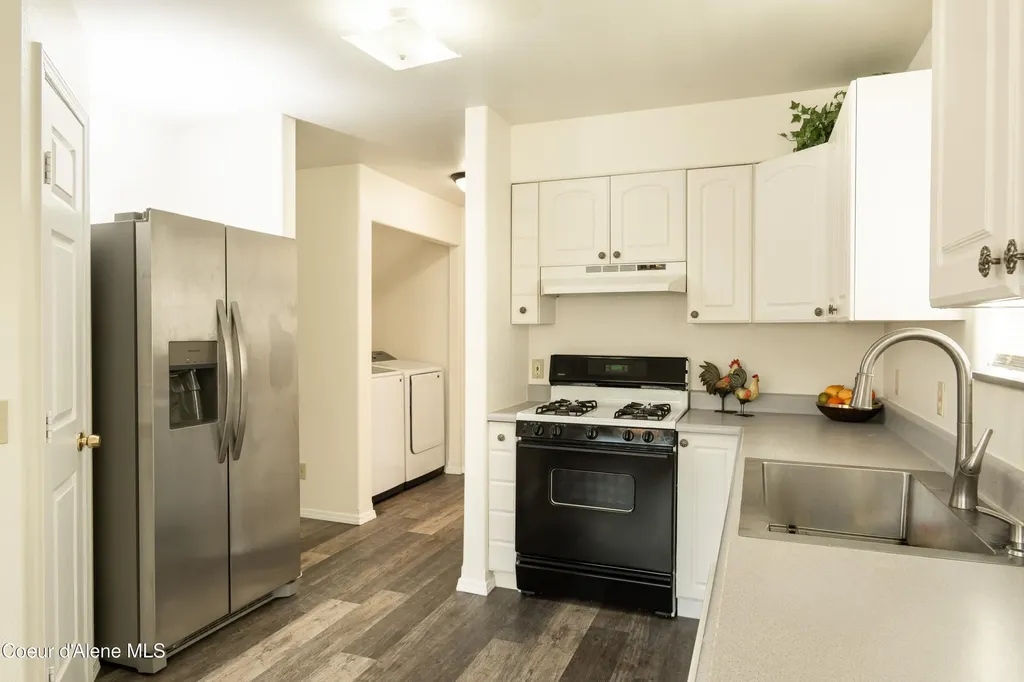 1611 Cedar Street Sandpoint ID 83864