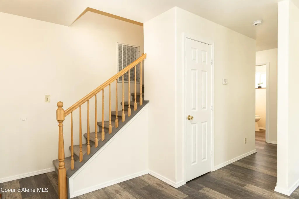 1611 Cedar Street Sandpoint ID 83864