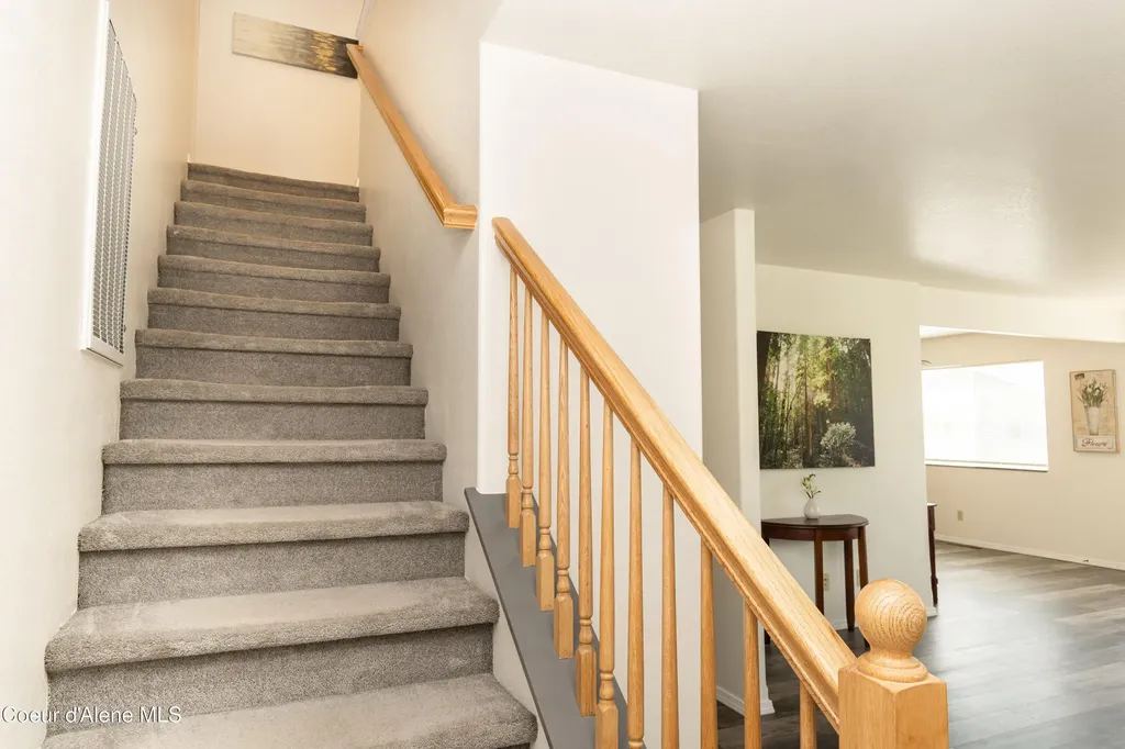 1611 Cedar Street Sandpoint ID 83864