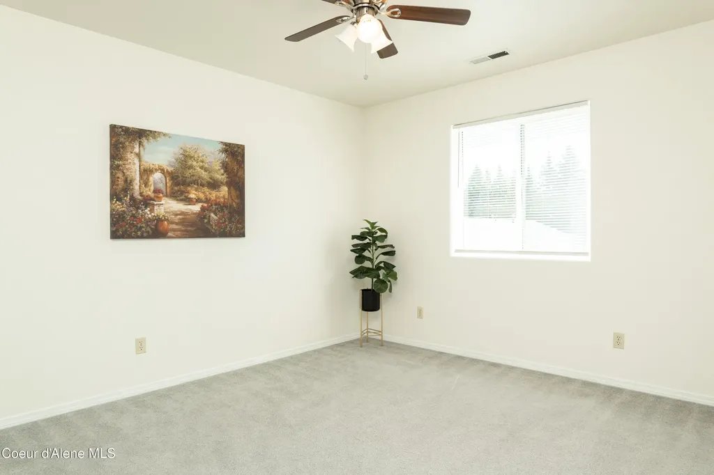1611 Cedar Street Sandpoint ID 83864