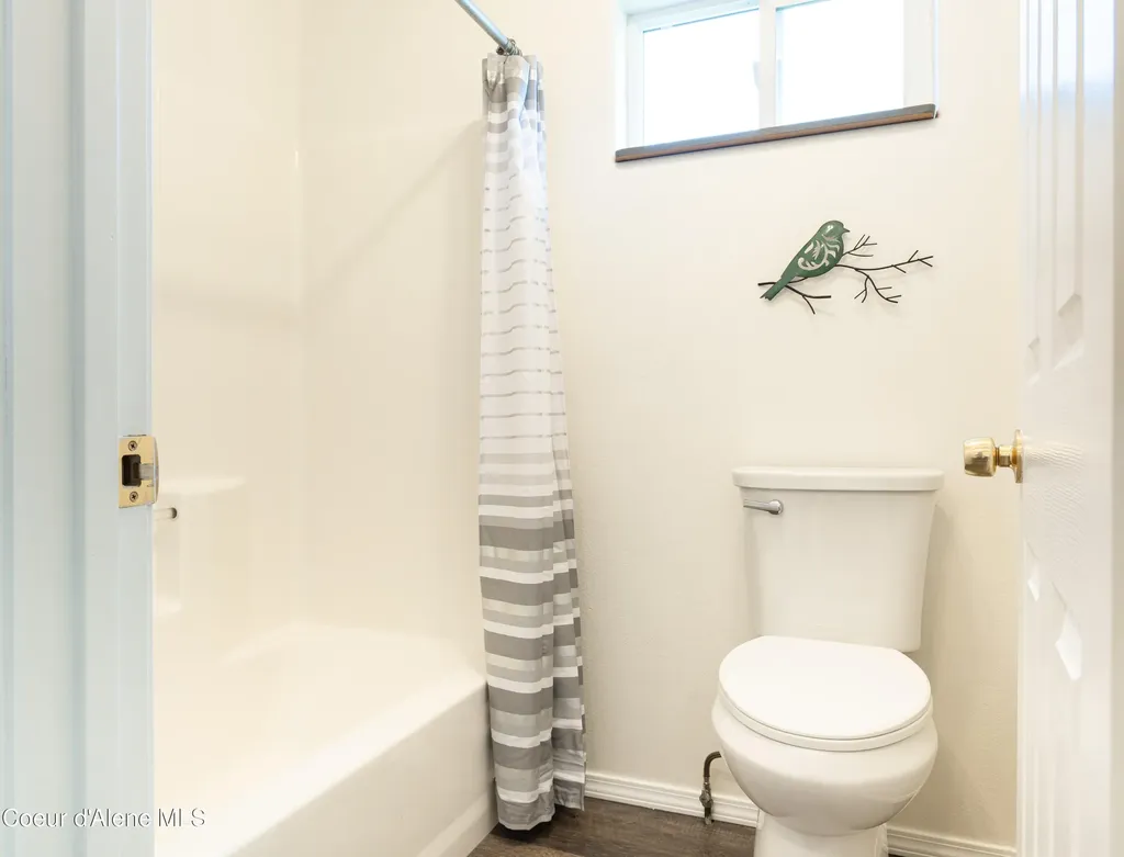 1611 Cedar Street Sandpoint ID 83864