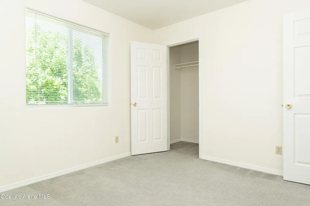 1611 Cedar Street Sandpoint ID 83864
