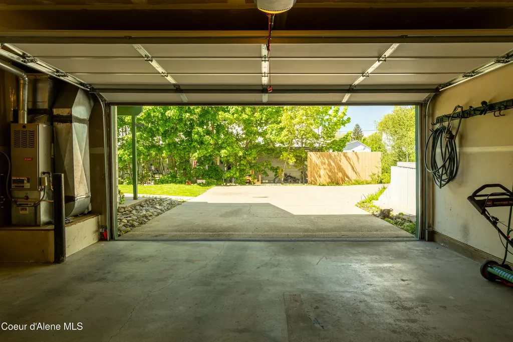 1611 Cedar Street Sandpoint ID 83864