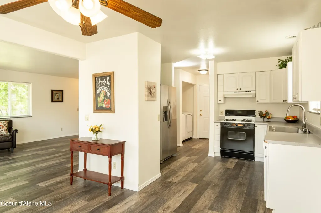 1611 Cedar Street Sandpoint ID 83864