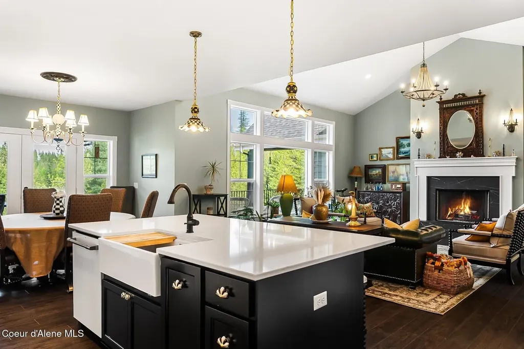 261 Hawkwind Trail Cocolalla ID 83813