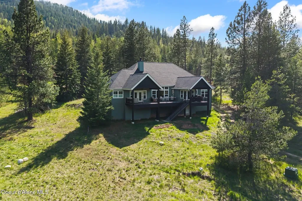 261 Hawkwind Trail Cocolalla ID 83813